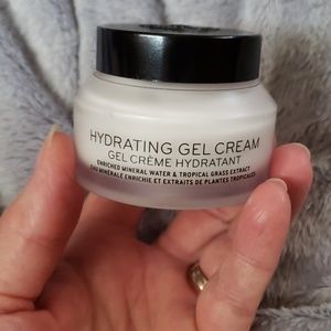 Hydrating Gel Cream